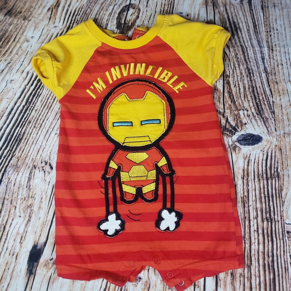 Marvel 6 to 9 months shirt Baby Infant onsie short